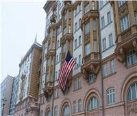 سفارة واشنطن لدى موسكو تحث الأمريكيين على مغادرة روسيا فورًا