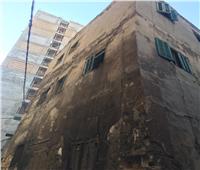انهيار أجزاء من عقار قديم في حي الجمرك بالإسكندرية  
