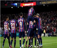 تشافي يعلن تشكيل برشلونة أمام قادش بالدوري الإسباني