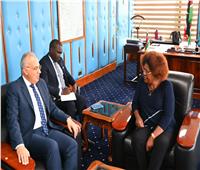 «سويلم» يبحث مع وزيرة المياه والري الكينية سُبل تعزيز التعاون المشترك 