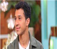 عصام عمر يتصدر «التريند» بسبب قصة كفاحه قبل بطولة مسلسل بالطو