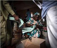 التصويت يتواصل في نيجيريا بعد الموعد الرسمي لإغلاق مراكز الاقتراع