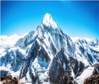 «إيفرست».. أعلى وأخطر جبل في العالم | صور
