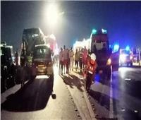 مصرع شخصين وإصابة 19 آخرين في تصادم ميكروباص بنقل بسفاجا