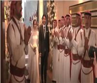 فرقة فلكلور شعبي تشارك في زفاف الأميرة إيمان