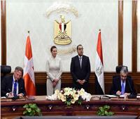 «مدبولي» و«فريدريكسن» يشهدان توقيع تمديد اتفاقية التعاون بشأن الطاقة