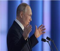 فلاديمير بوتين يعد بتطوير الاقتصاد الروسي 