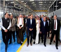 رئيس الوزراء يتفقد مصنع الشركة العربية للتجارة والتصنيع وخدمات النقل