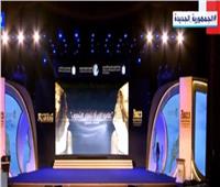 الرئيس السيسي وقرينته يشهدان فيلماً تسجيلياً خلال احتفالية المرأة المصرية 