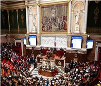 البرلمان الفرنسي يفشل في التصويت الأولي على سحب الثقة من الحكومة 