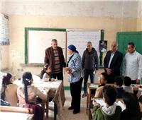 مدير «تعليم القليوبية» تتفقد انتظام الدراسة بمدارس غرب شبرا الخيمة