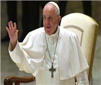 البابا فرنسيس يغيب عن موكب «درب الصليب» لبرودة الطقس