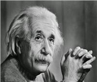 «ألبرت أينشتاين» أكثر فيزيائي مؤثر في القرن العشرين