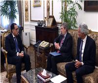 رئيس الوزراء يلتقى السفير الإيطالي بمصر لاستعراض الاستثمارات الجديدة 