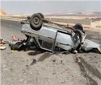 مصرع وإصابة 6 أشخاص من أسرة واحدة إثر انقلاب سيارة بـ«صحراوي البحيرة»