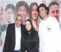 أسرة «بعد الشر» تحتفل بالعرض الخاص بحضور علي ربيع وبيومي فؤاد 