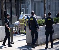 الشرطة الدنماركية‭:‬ شاب يشعل النار في نفسه أمام السفارة الأميركية