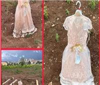 مشهد يبكي القلوب.. والد طفلة تركية ضحية الزلزال يترك ملابس العيد على قبرها              