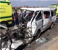 مصرع شخص وإصابة 21 آخرين في حادث تصادم بالطريق الصحراوي في بني سويف 