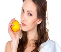 لجمال شعرك| فوائد استخدام عصير الليمون للتفتيح