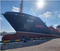«اقتصادية قناة السويس»: شحن 55 ألف طن كلينكر من ميناء شرق بورسعيد