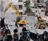 الاحتلال الإسرائيلي يهدم بناية سكنية في القدس ويشرد عائلة فلسطينية من 50 شخصًا