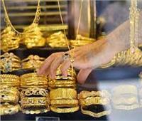 هل يمكن بيع الذهب الوارد من الخارج بنفس أسعار المحلي؟.. رئيس الشعبة يجيب