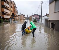 سقوط 9 ضحايا في فيضانات شمال إيطاليا وإلغاء سباق فورمولا واحد 