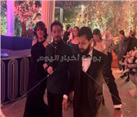 أحمد زاهر يصل حفل زفاف ابنة حميد الشاعري | الصور