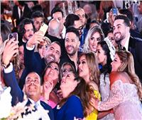 صور جديدة - حماقي يُشعل زفاف ابنة حميد الشاعري وسط النجوم