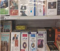 أحدث مؤلفات رئيس جامعة القاهرة في معرض المدينة المنورة للكتاب