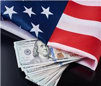 استطلاع لـ اقتصاديين: استمرار ارتفاع معدلات التضخم وأسعار الفائدة في الولايات المتحدة