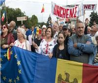 إضراب المعلمين يهدد بانهيار الائتلاف الحاكم الهش في رومانيا