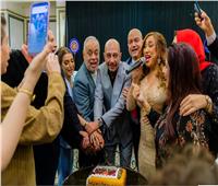 أبطال مسلسل ستهم يحتفلون بعيد ميلاد محمد عبد الحافظ | صور