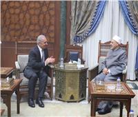 رئيس الوزراء الفلسطيني يشيد بمواقف شيخ الأزهر الداعمة لفلسطين