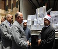 محافظ القاهرة يشرف على تسليم 2 طن من لحوم صكوك الإطعام
