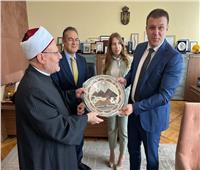المفتي: مصر وصربيا شريكتان في تحقيق السلام والوئام الديني 