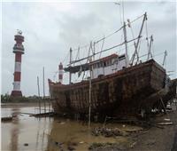 عواصف وأمواج عاتية تضرب سواحل الهند وباكستان مع اقتراب الإعصار بيبارجوي