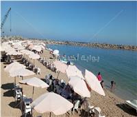استقرار حالة البحر ورفع الرايات الخضراء بالشواطئ في الإسكندرية