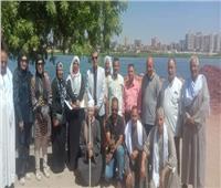 محافظ بني سويف يشهد إلقاء 200 ألف زريعة سمك بلطي فى نهر النيل