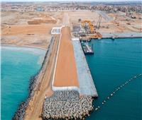 وزير النقل يتفقد مواقع تطوير ميناء العريش وإعادة تأهيل خط سكة حديد الفردان 