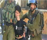 قوات الاحتلال تعتقل طفلًا فلسطينيًا من دوما جنوب نابلس