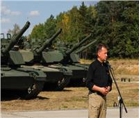 بولندا تتلقى شحنة أولى من دبابات «أبرامز» الأميركية