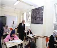 وزير التربية والتعليم ومحافظ البحر الأحمر يتفقدان لجان الثانوية العامة