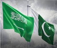السعودية تدعم باكستان بملياري دولار 