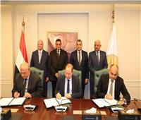 توقيع اتفاق لميكنة تذاكر أتوبيسات النقل العام بالقاهرة