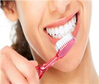 تحذير.. نسيان تنظيف الأسنان قد يكون وراء «القاتل الصامت»