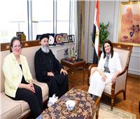 وزيرة الهجرة: فخورة بنجاحات المصريين بالخارج وحرصهم على خدمة الوطن