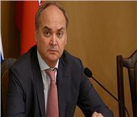 سفير موسكو لدى واشنطن: روسيا لا تجهز استفزازا للسفن المدنية في البحر الأسود