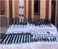الأمن العام يضبط 36 متهمًا و42 قطعة سلاح ناري بأسيوط